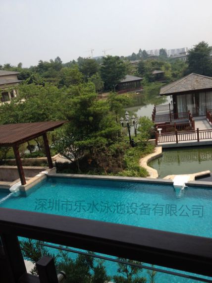 壁挂式过滤设备2
